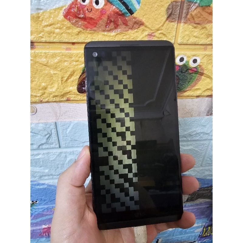 LG V20, ram 4/64g, chip Snap 820, vỡ màn lên như ảnh