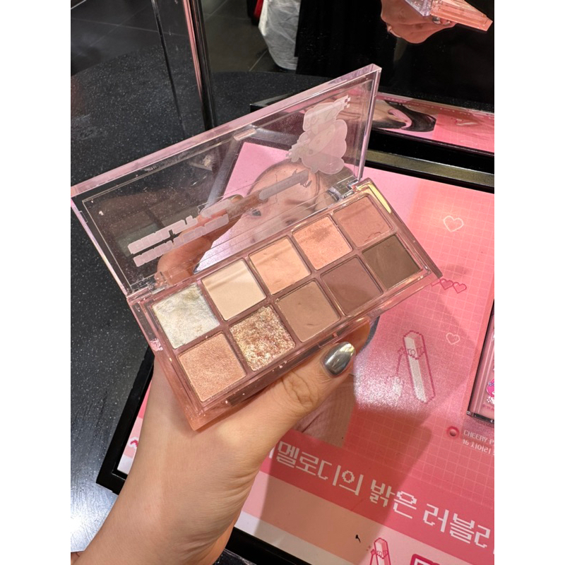 Có sẵn - Son Romand x Sanario