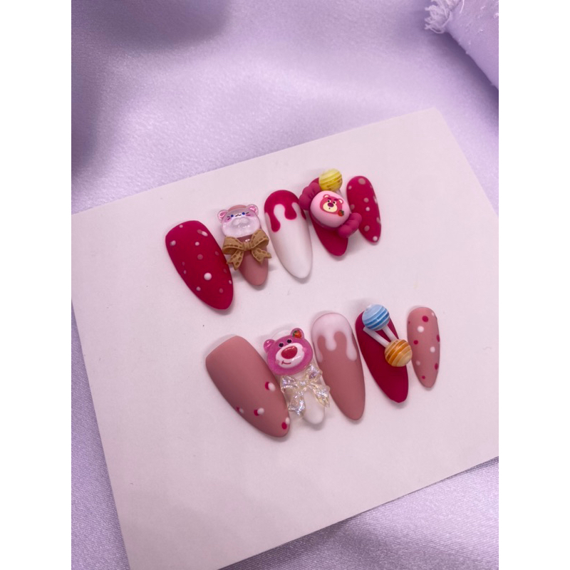 Nails Gấu dâu phom tròn nhọn