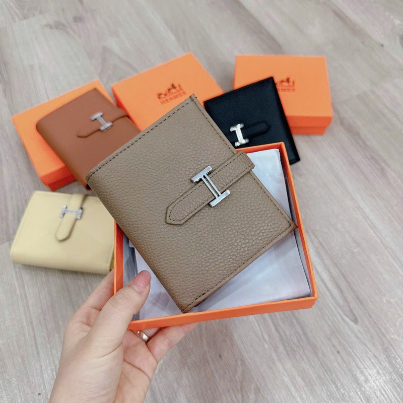 Ví Hờ M mini nhỏ gọn
