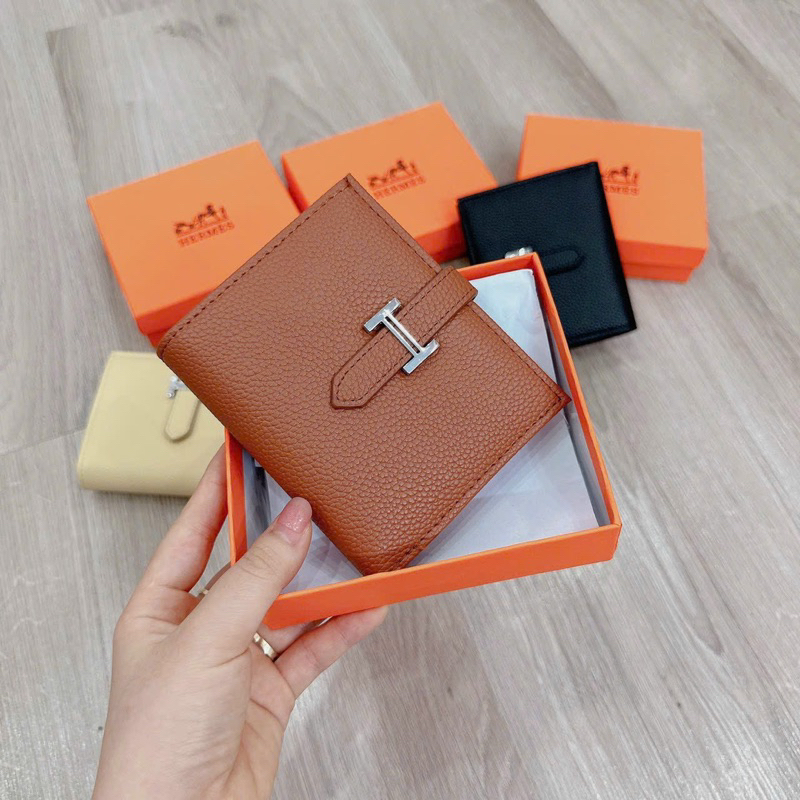 Ví Hờ M mini nhỏ gọn