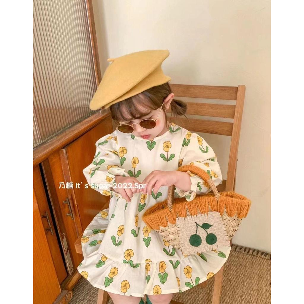 Set váy hai chi tiết cho bé gái, váy hoa nhí kèm áo len tiểu thư đính thỏ con dễ thương cho bé gái