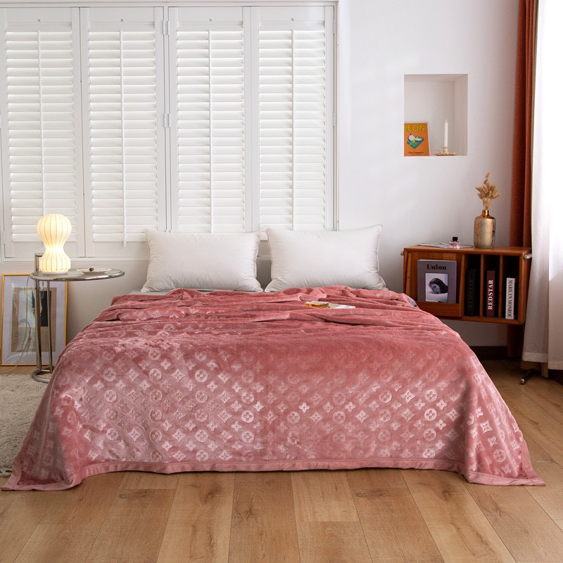 Chăn lông tuyết nhung vân thương hiệu LV cao cấp sang trọng, chăn mền văn phòng nhập khẩu siêu mềm mịn kích thước 2mx2m3