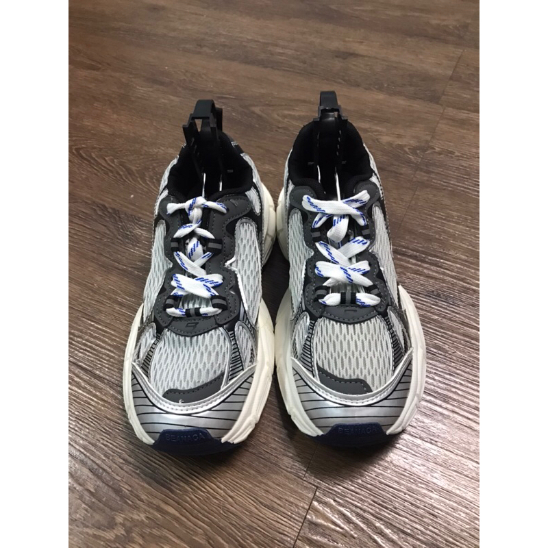 GIÀY THỂ THAO SIZE 37