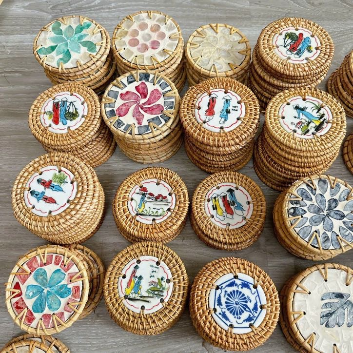 Lót ly sứ truyền thống làm quà tặng decor xinh xắn Tinh Hoa Việt