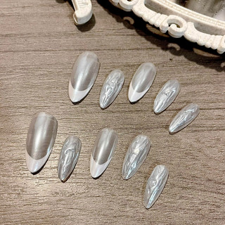 Nailbox thiết kế thủ cônG