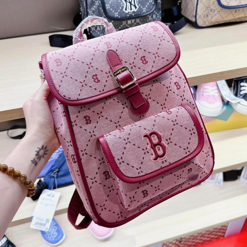 Balo MLB monogram dáng vuông
