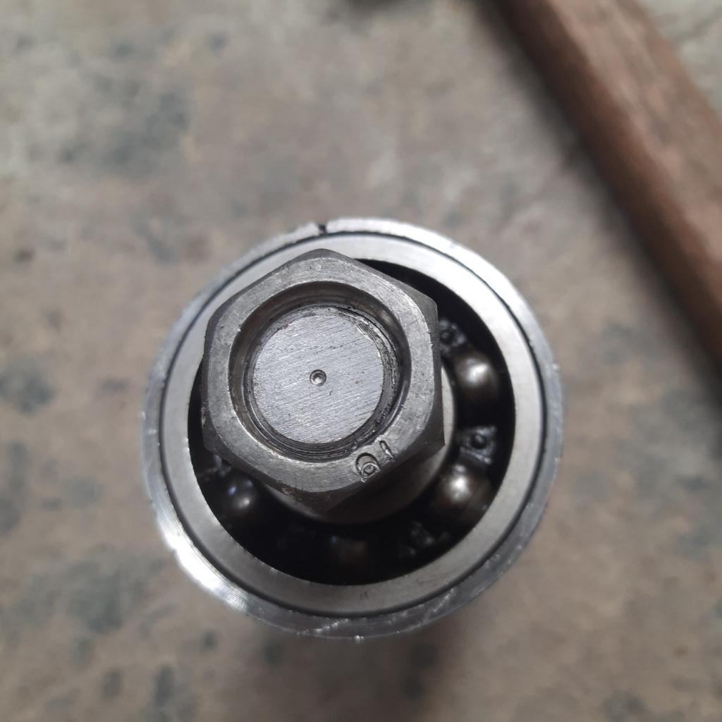 Trụ xoay chế xe lôi