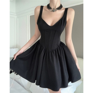 Đầm tiểu thư cổ V có gọng Corset màu đen khí chất basic
