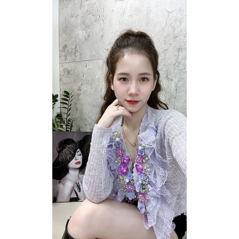 Áo len cao cấp đính hoa