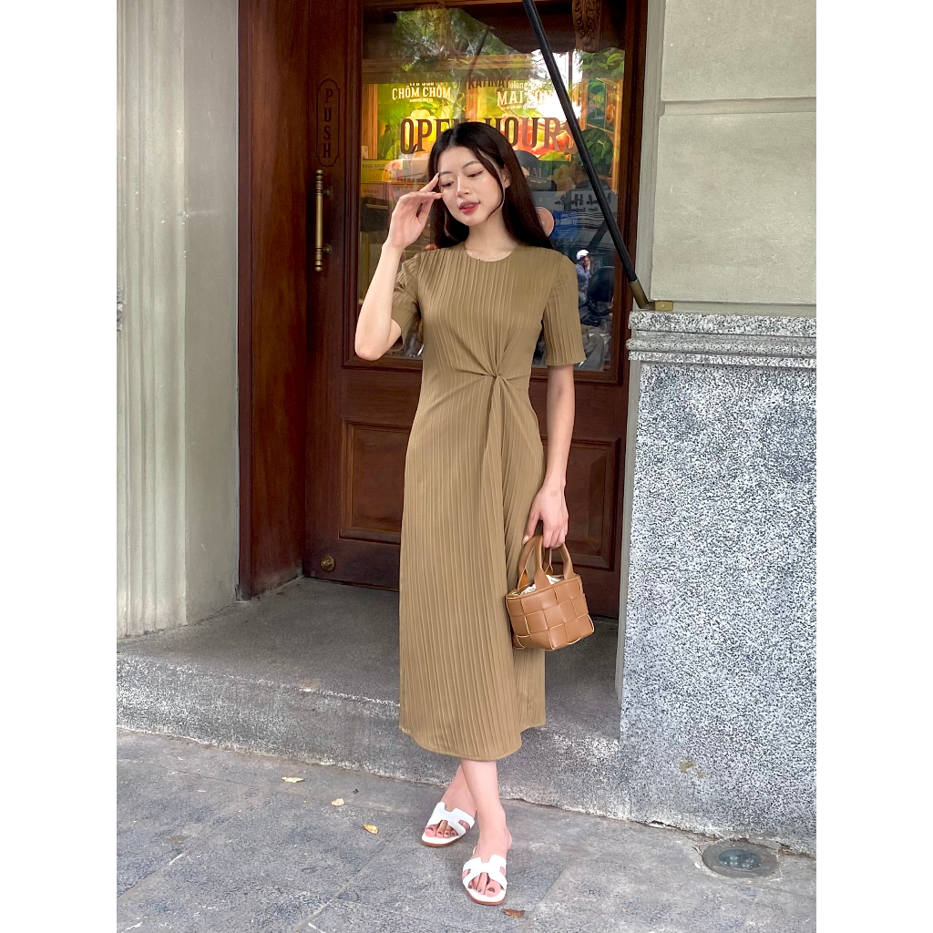 Váy body nhún eo dáng dài Carolyn HELLY