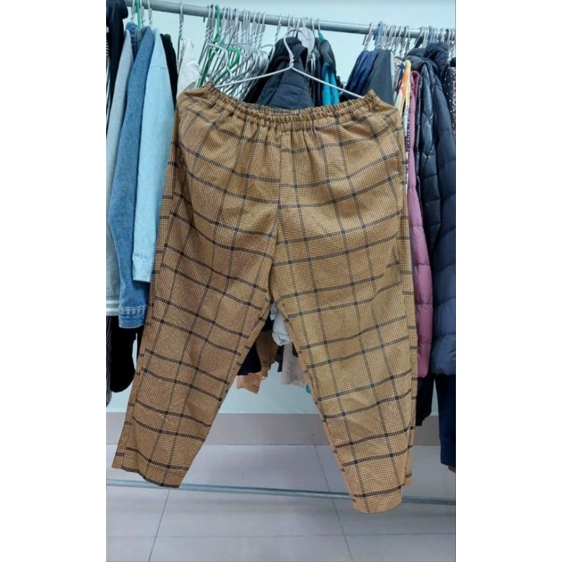 Quần dài nam size M.