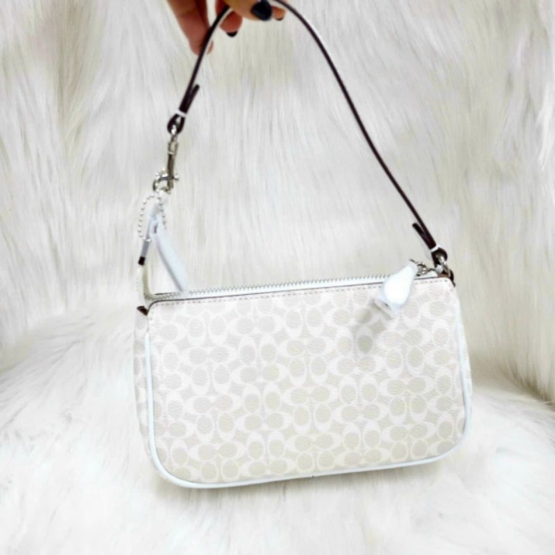 TÚI C0ACH NOLITA 19 KẸP NÁCH SANG CHẢNH