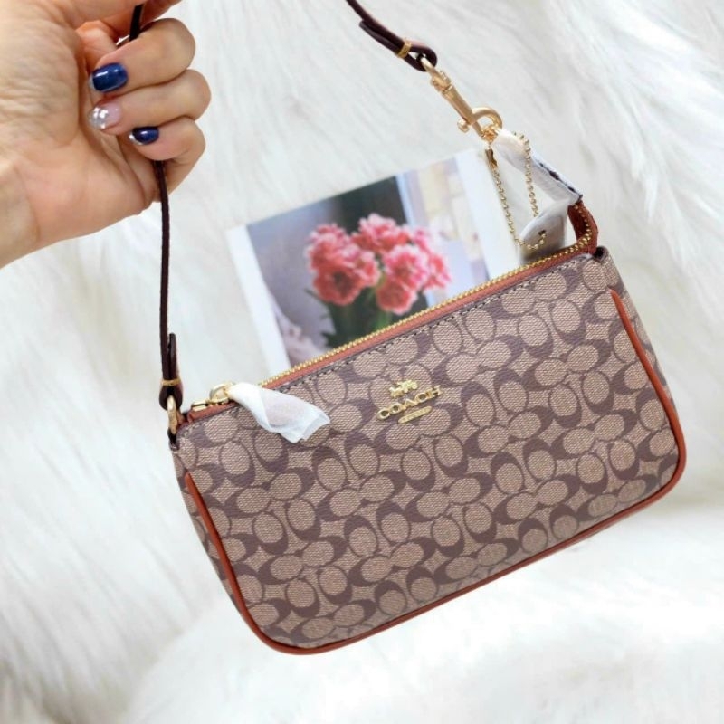 TÚI C0ACH NOLITA 19 KẸP NÁCH SANG CHẢNH