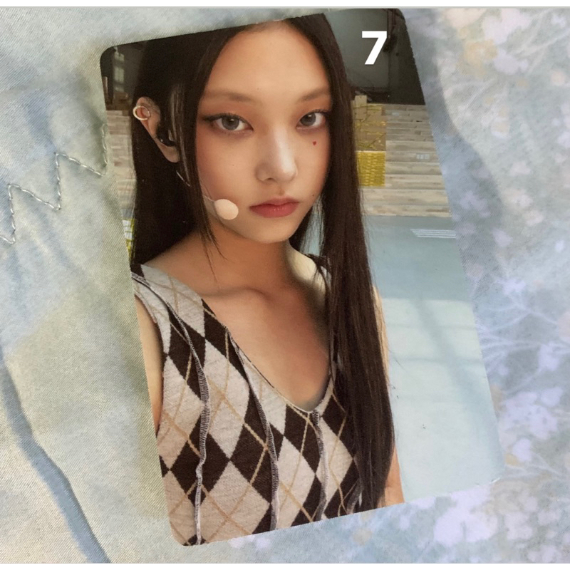 Card NEWJEANS  OMG, weverse