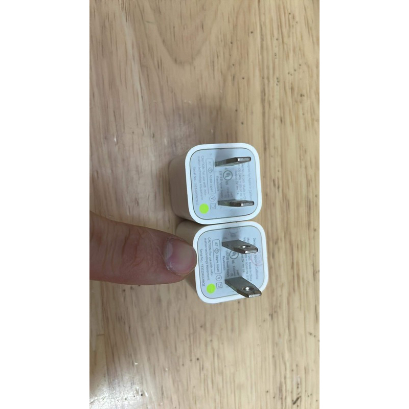 Củ sạc zin chấm xanh chính hãng công suất 5w không lo chai pin hình thức 98%