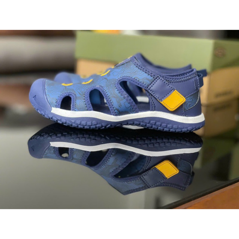 Giày thể thao trẻ em MS558