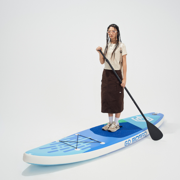 Chân Váy Kaki Nữ BOO Dáng Midi Thêu Logo BOO FR