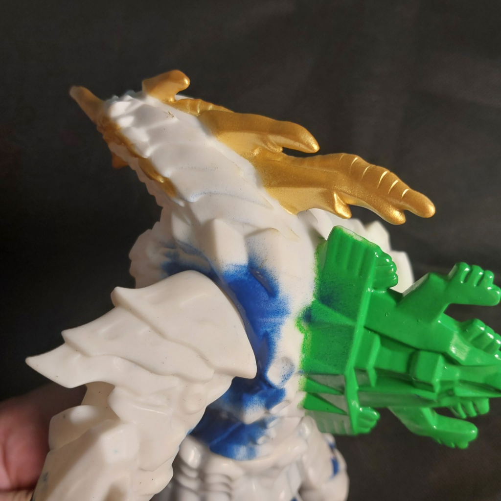 Đồ chơi Dynazenon Vinyl Kaiju Gagula khủng long điện áp quái thú Seri Ultraman 6-3