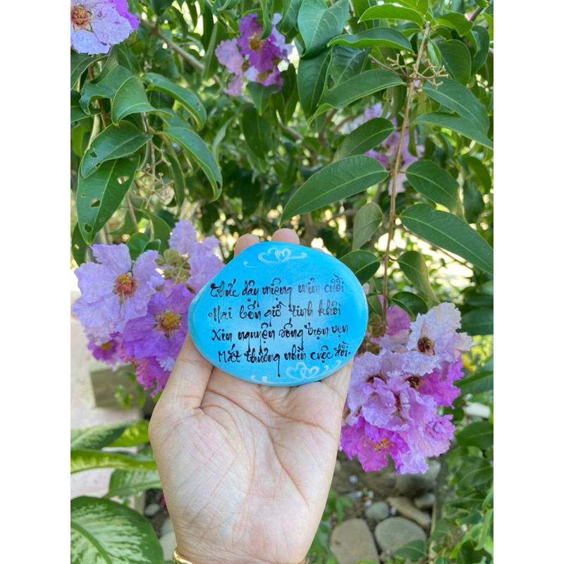 Hòn đá thần kì thơ ý nghĩa 10