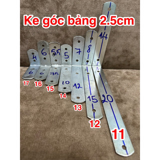 Ke góc bảng 2.5cm