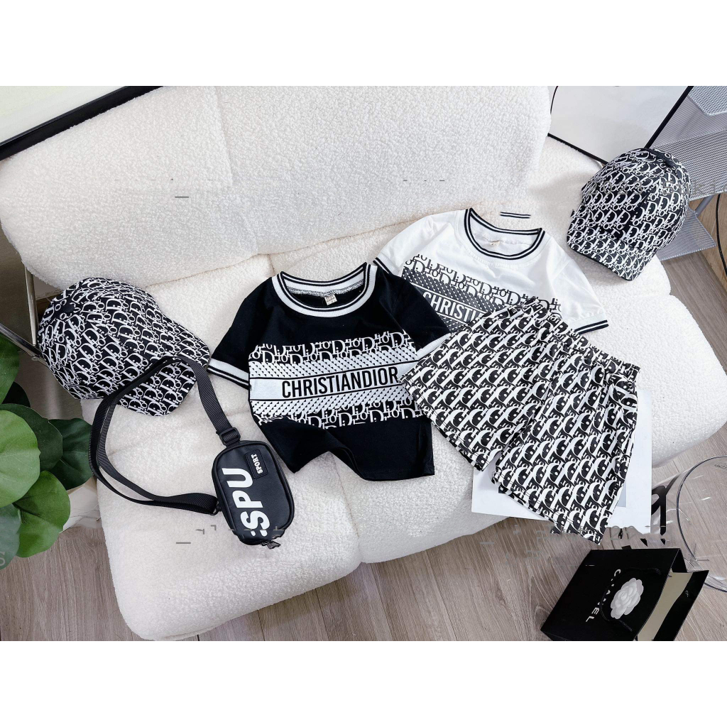 Set quần áo bé trai kèm mũ 9 đến 50kg họa tiết dior siêu đẹp mặc đi chơi đi học