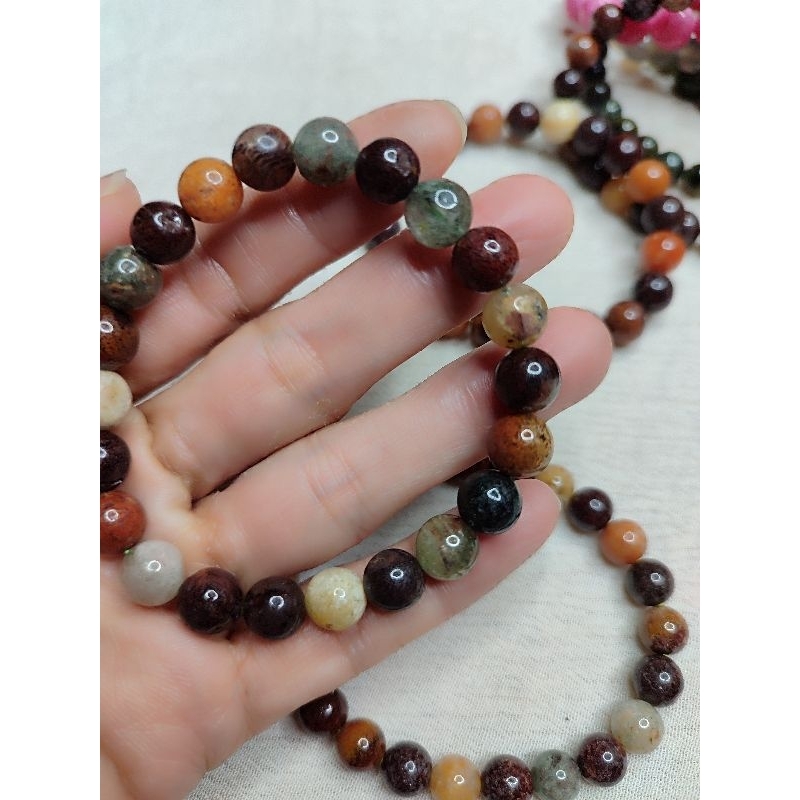 Chuỗi đeo tay hồng lựu nhiều màu