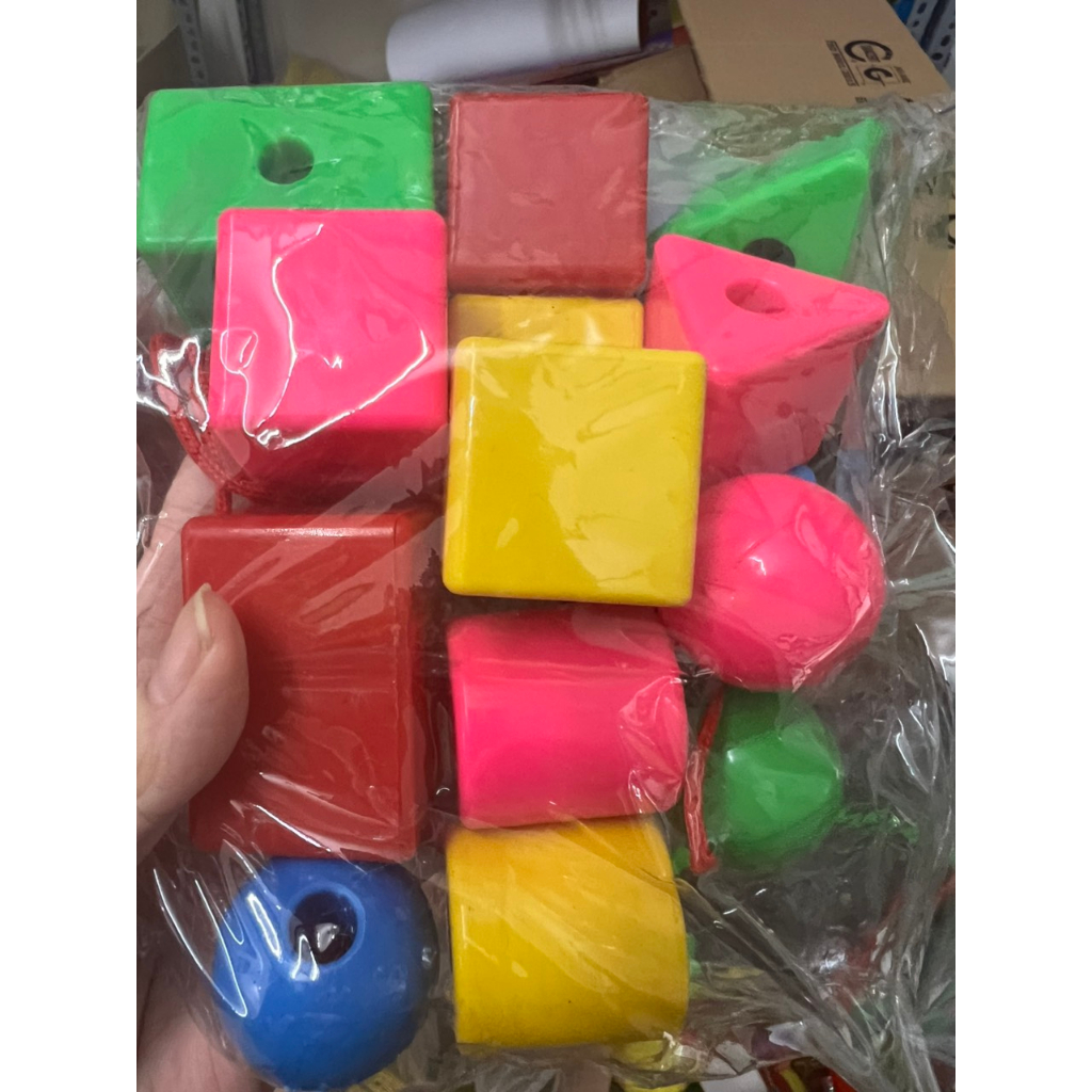 Bộ xâu thông minh xâu hạt đồ chơi mầm non thông tư 02