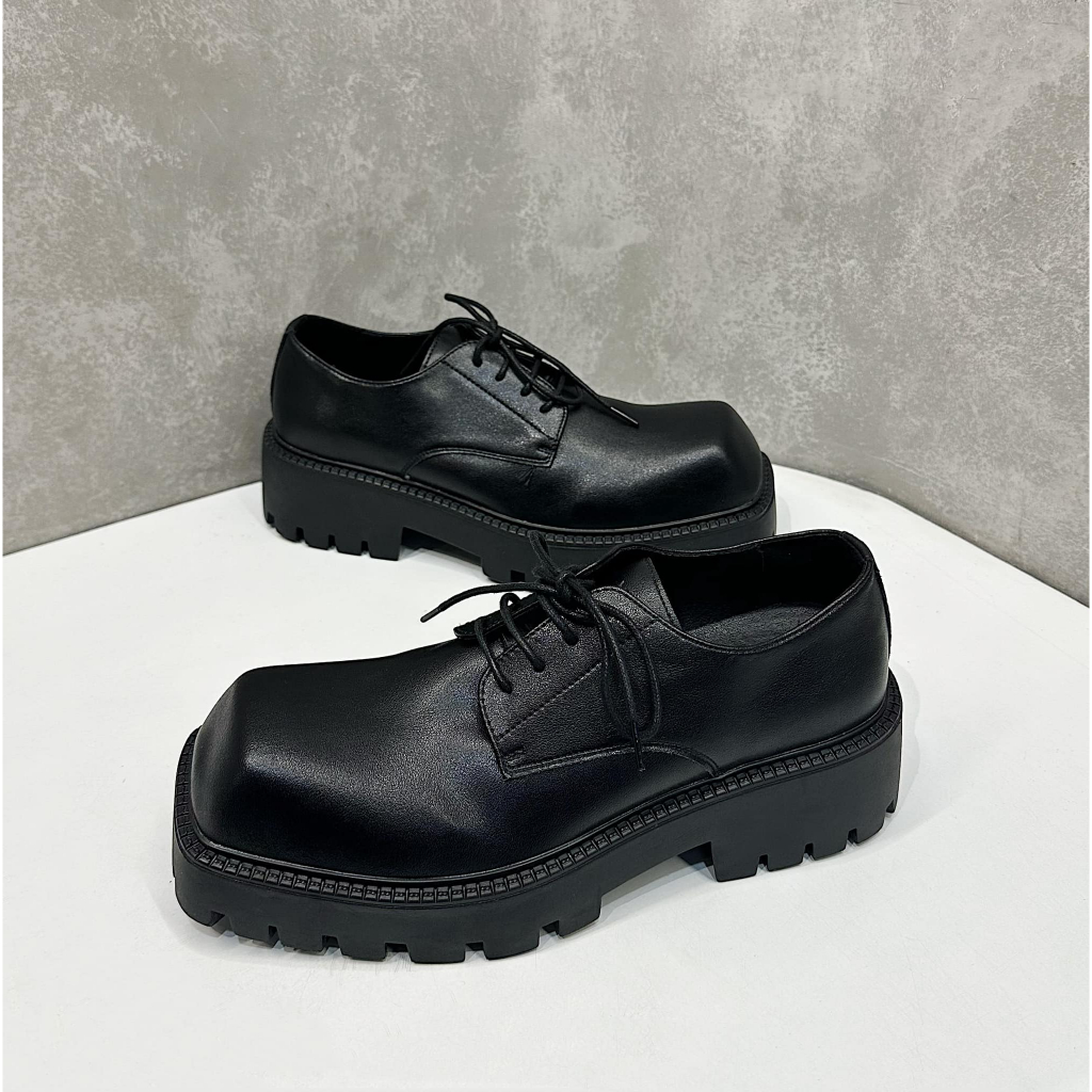 GIÀY MŨI VUÔNG DÂY THẮT- CHUOTCONG 3101D