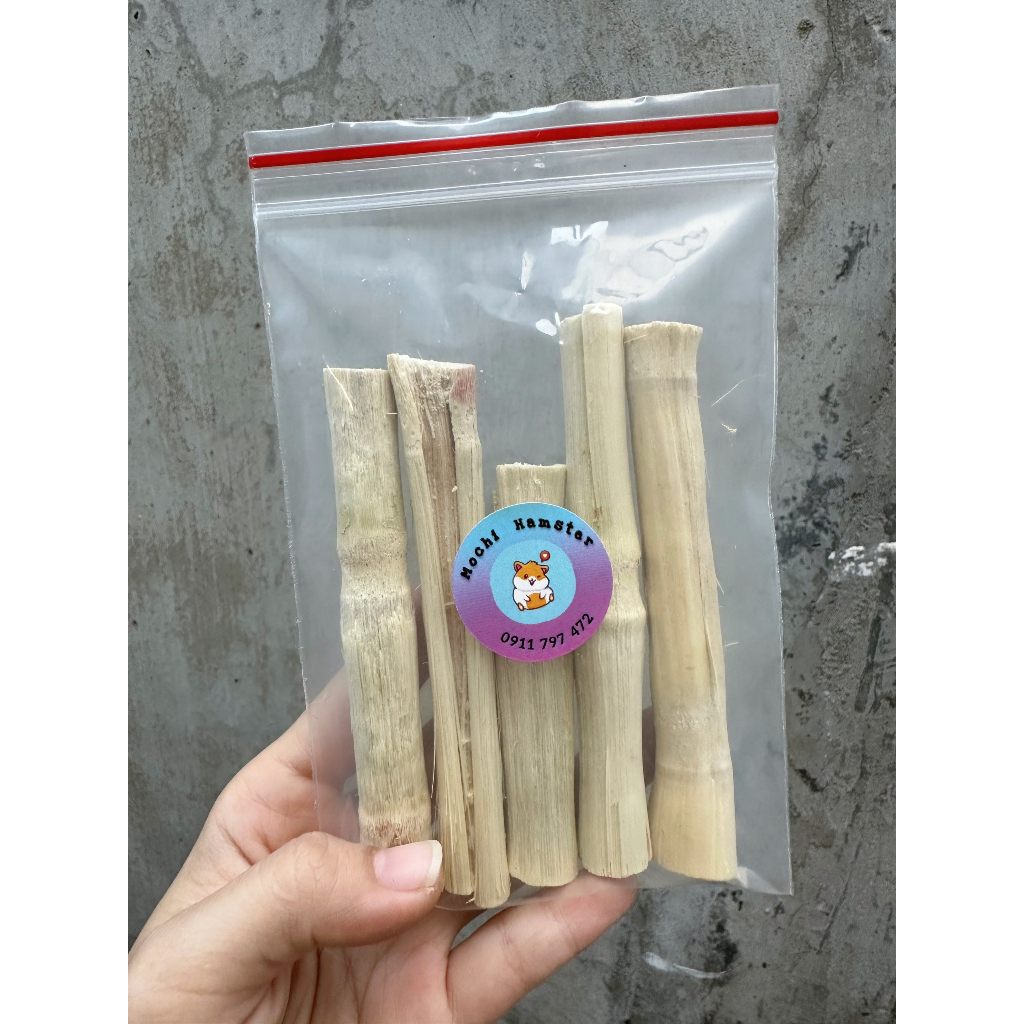Tre mía ngọt mài răng cho hamster, thỏ, bọ 50g