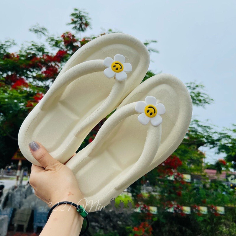 Lainiki Dép xỏ ngón, dép tông, dép kẹp hoa thời trang đi biển siêu nhẹ 023 hoa