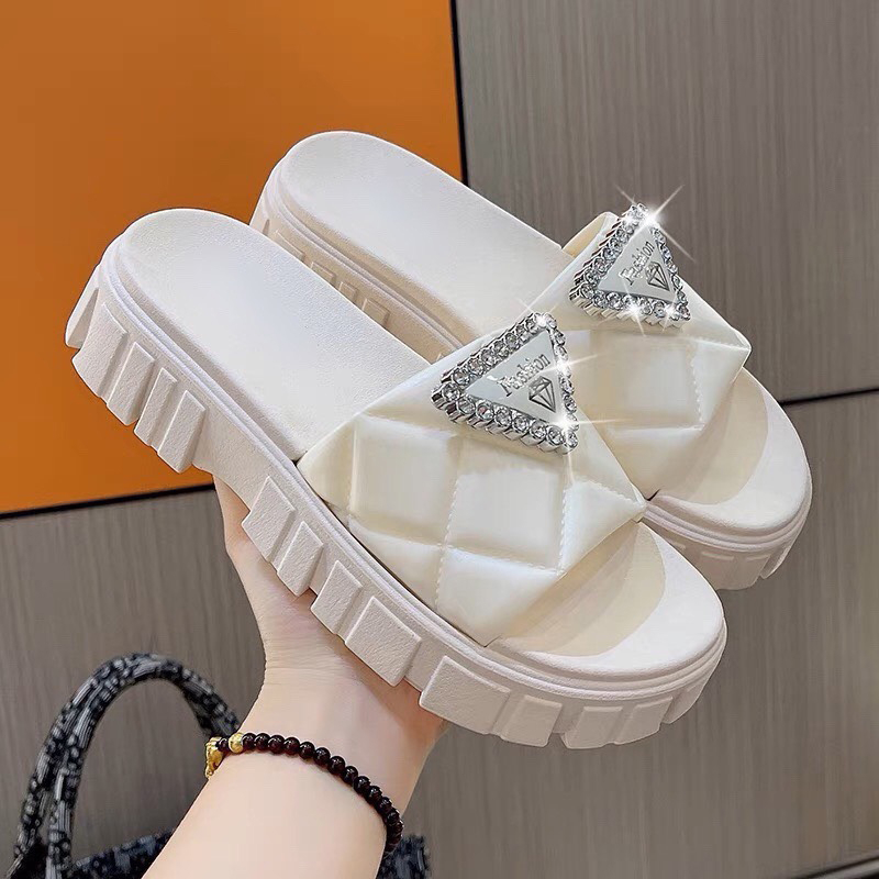 Dép Nữ Kim Cương 2088 Đế Cao 5cm Phong Cách Thời Trang Siêu Nhẹ , chống trơn trượt