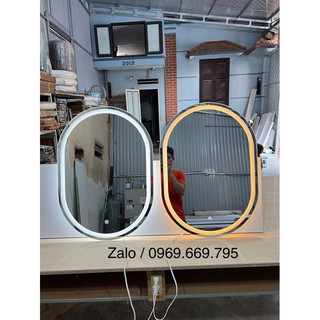 Gương nhà tắm đèn led , Gương treo tường trang điểm đèn led cảm ứng