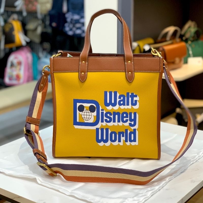 TÚI DISNEY X COACH FIELD TOTE