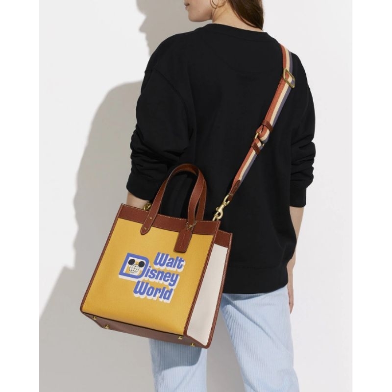 TÚI DISNEY X COACH FIELD TOTE