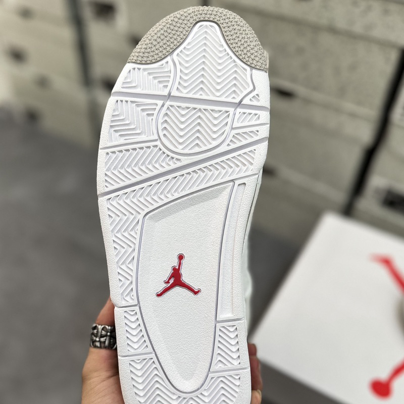 Giày Sneaker AJ4 4 Retro 'White Oreo'•Chuẩn SC Full Tặng Kèm Tất