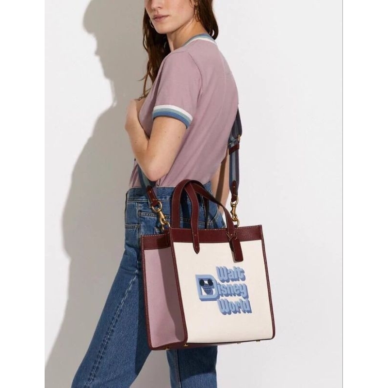 TÚI DISNEY X COACH FIELD TOTE