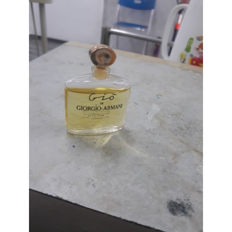 Thanh lý chai nước hoa nữ giò 5ml (hàng trưng bày)