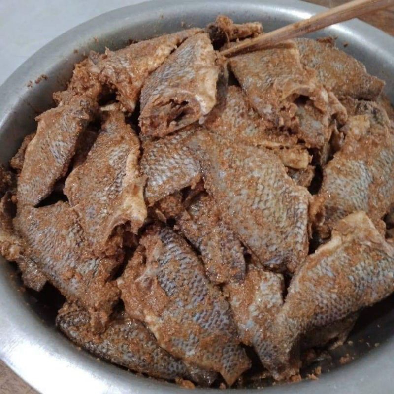 MẮM CÁ PHI vị chua mặn rất vừa ăn thơm ngon