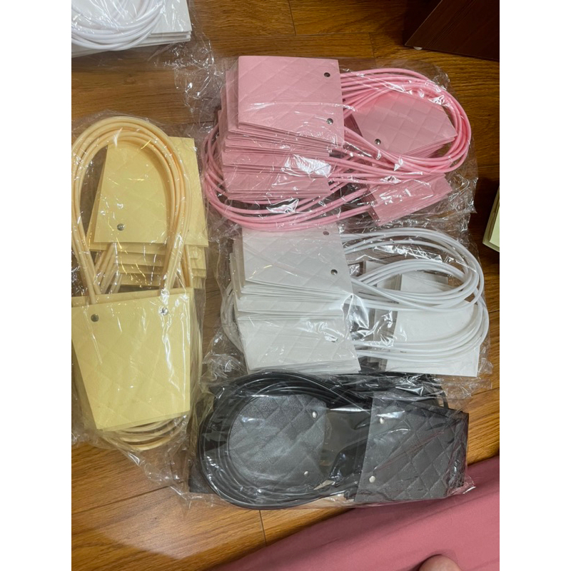 10 GIỎ LẴNG CẮM HOA HÌNH THANG QUAI PVC