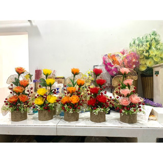 Hoa hồng vải voan cao 35cm .