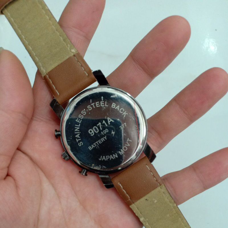 Đồng hồ nam si nhật dây da hiệu NO BRAND phù hợp nam tay to