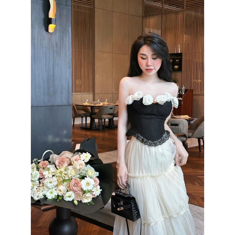 Set áo tapta đính hoa chân váy lưới