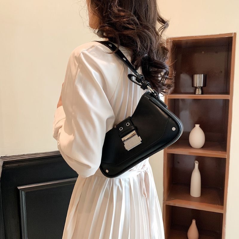 Túi xách nữ đeo chéo cầm tay thời trang công sở HOKOBI hoạ tiết thêu hoa hồng sang trọng TDC306