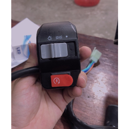 Cụm công tắc Xmen, NIJA