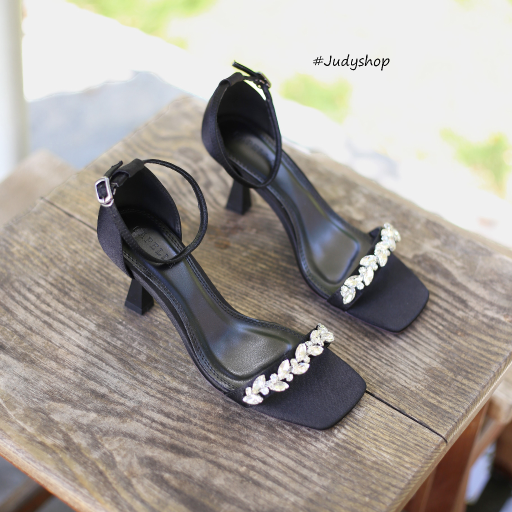 Sandal gót nhọn Capella Quai Ngang Đính Đá 7p Sang Chảnh VNXK