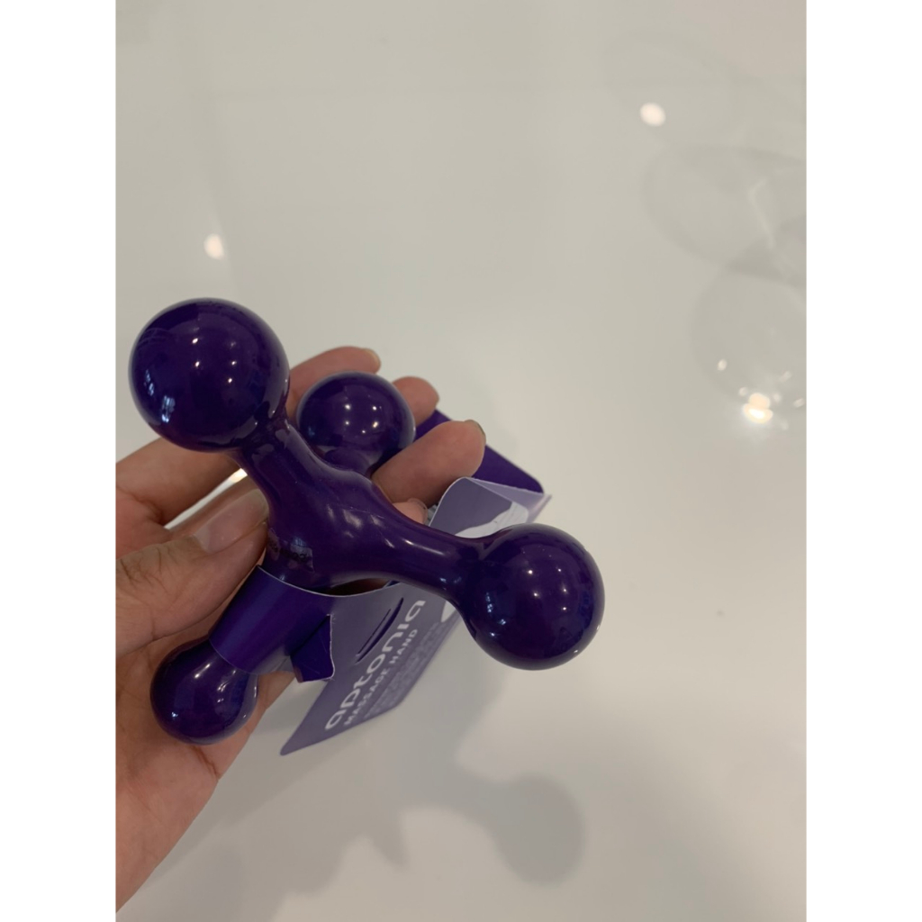 Dụng cụ massage cầm tay tiện lợi rất tốt phục hồi sức khỏe