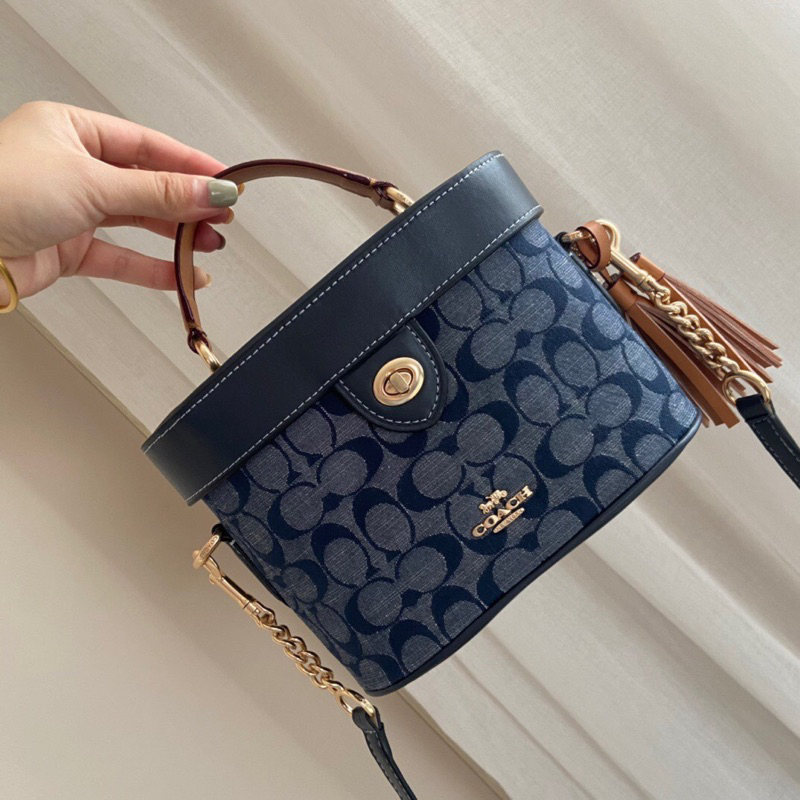 Túi coach kay dáng hộp