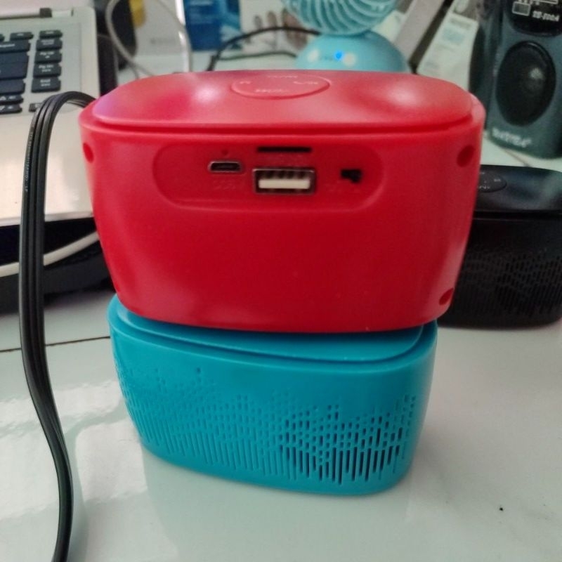 Loa bluetooth thanh lý C-88