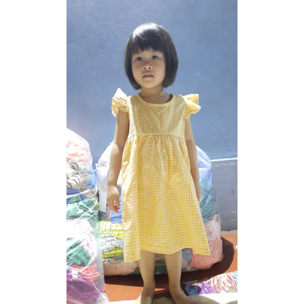 Váy cho bé